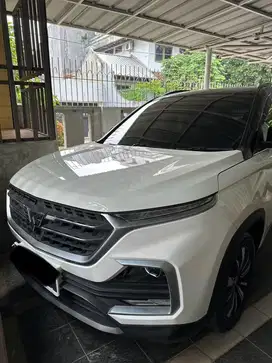 Wuling Almaz 1.5L 7 seater T Lux + SC CVT