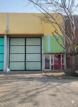 Gudang safe & Lock 216m² disewakan