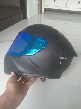 Helm kyt tt course