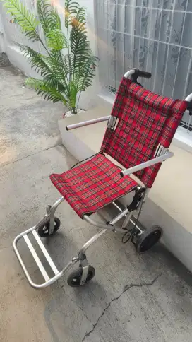 KURSI RODA TRAVELING SELLA 903 LB