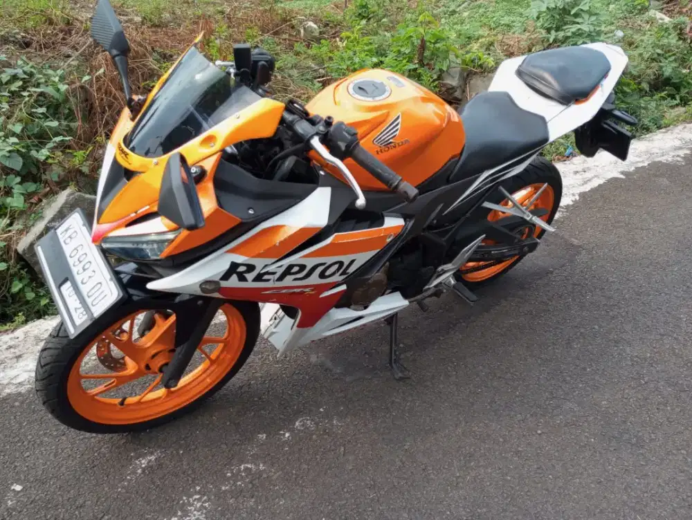 Honda Motor CBR 150 THN 2016