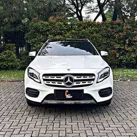 BERGARANSI! LOW ODO Mercedes GLA200 AMG 2018 gla facelift 2019