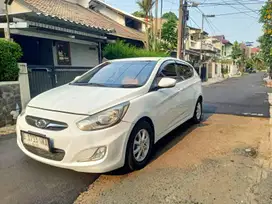 Hyundai Grand Avega 2012 Bensin
