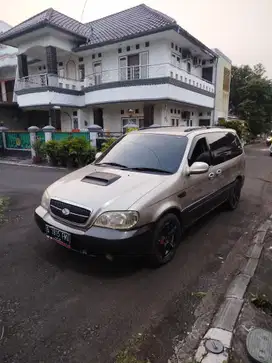 Kia Sedona Metik 2004 Pajak Hidup & Sehat walafiat