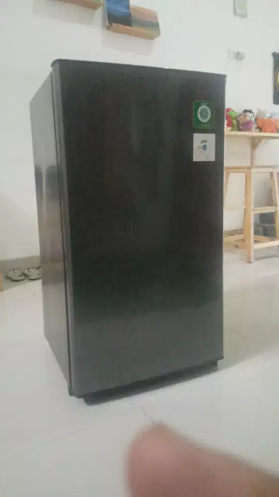 Kulkas Sharp 1 pintu
