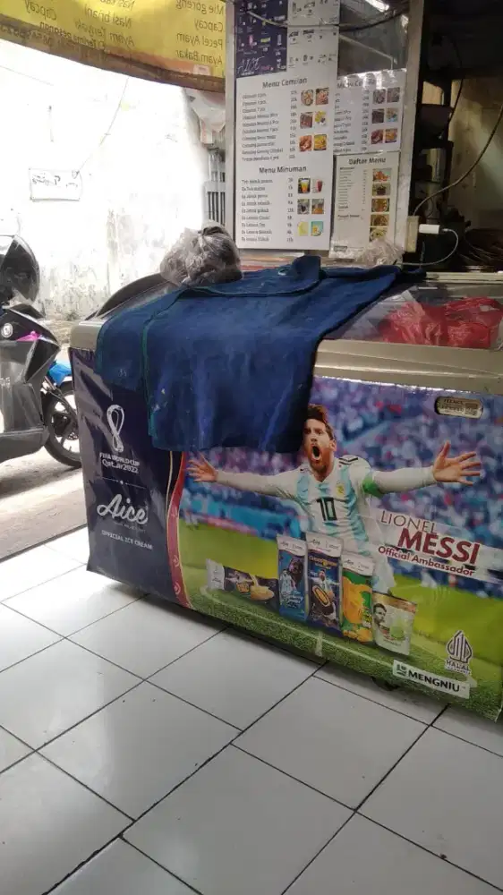 Di butuhkan pegawai untuk warung kopi dan soto