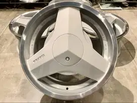 Velg Brabus Monoblock II, R-17, Lebar 8, PCD 5 x 112