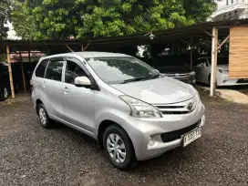 TOYOTA AVANZA E MANUAL 2014