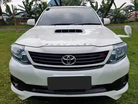 FORTUNER TRD SPORTIVO VNT DIESEL MATIC FULL ORISINIL KONDISI ISTIMEWA