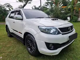 FORTUNER TRD SPORTIVO VNT DIESEL MATIC FULL ORISINIL KONDISI ISTIMEWA