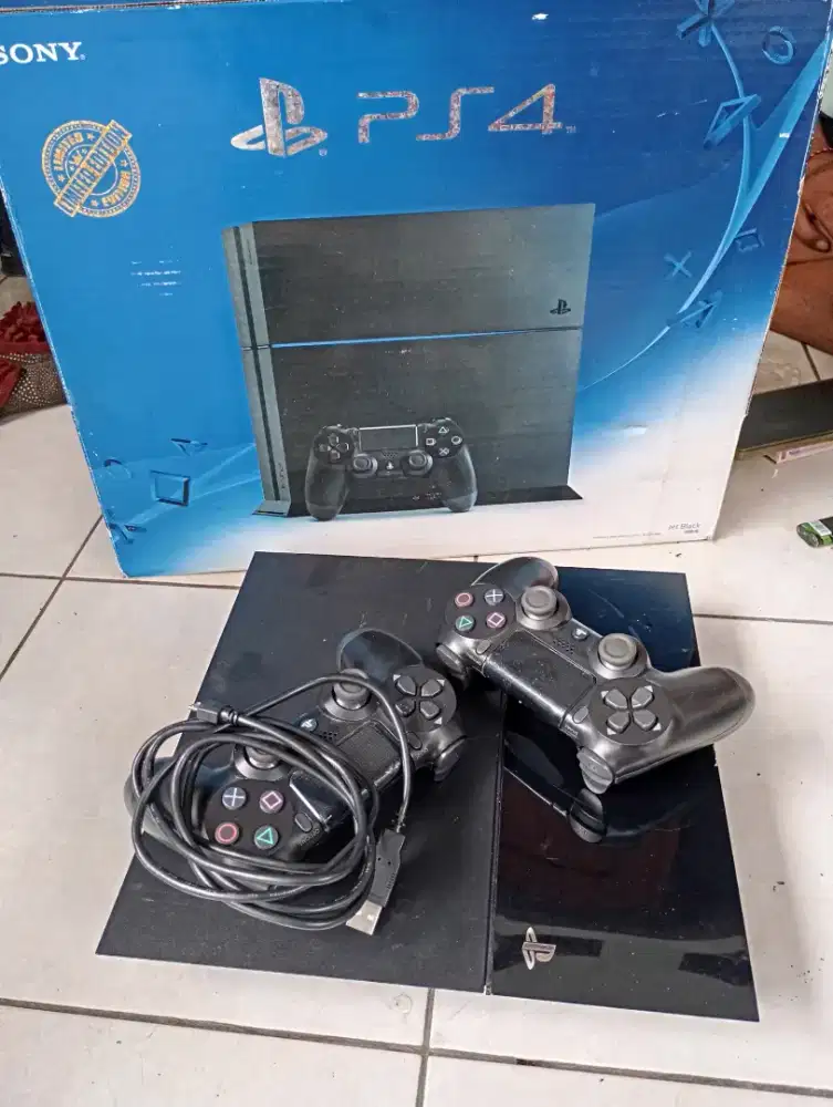 Ps 4 pro fat 500GB Online