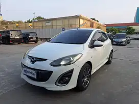 DP MURAH - Mazda 2 1.5 R Bensin-MT 2012