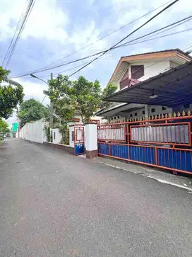 Rumah Mewah Siap Huni Tanah Luas Dalam Komplek Di Ceger Jaktim