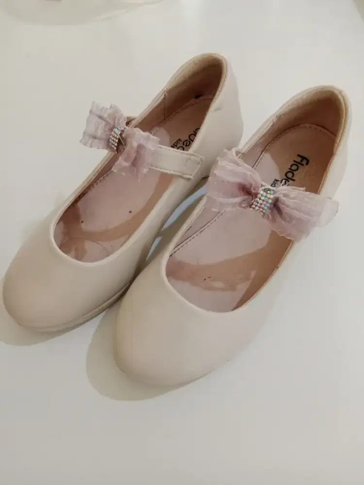 Dijual sepatu/sandal kids anak perempuan