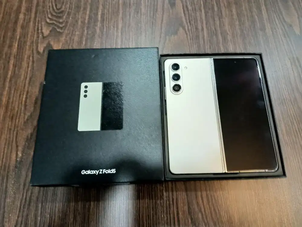 Samsung Zflod 5 12/512