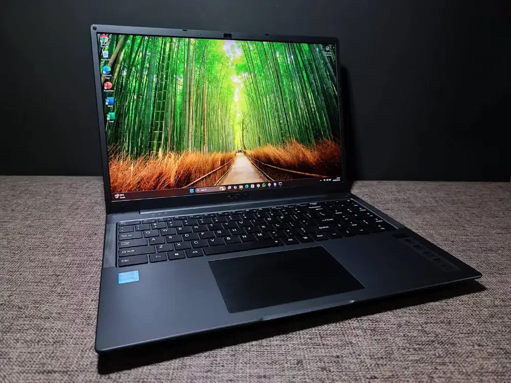 Axioo Mybook Saga 10 i3-1220P 8/512GB 2.5K Garansi Agustus 2026