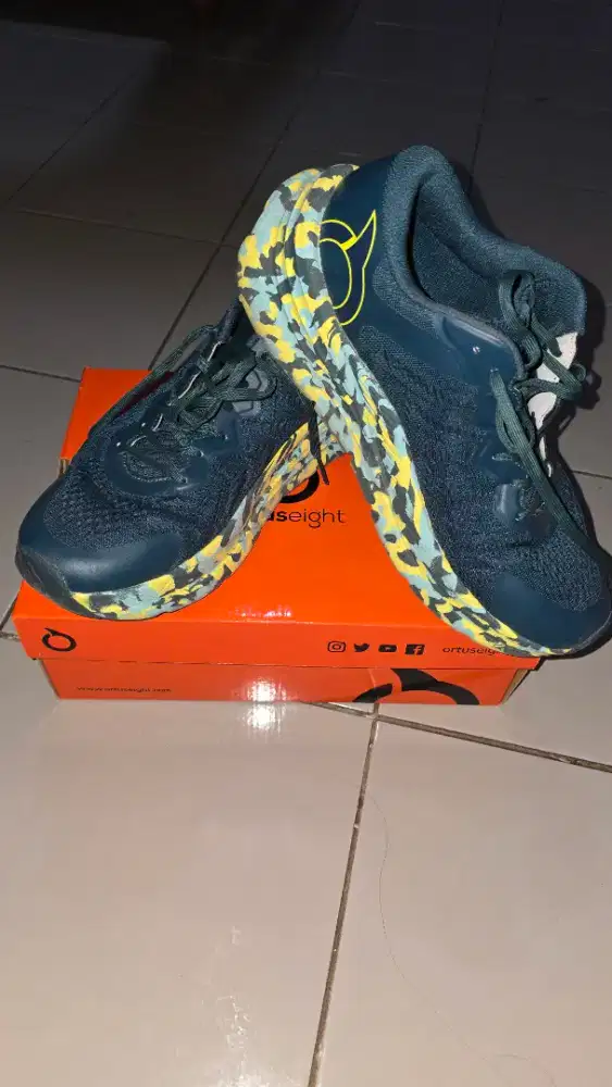 Sepatu Running/Lari merk Ortuseight tipe Hyperblast Encore uk 45