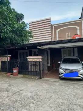 Dijual Rumah Pondok indah regency ada bonus kios untuk usaha