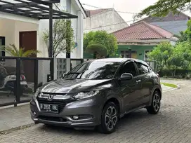 Honda HRV 2016 Prestige Panoramic Sunroof AT Matic Model 2017