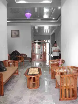 DiJual Villa Mewah Full Furnish Jl. Merak - Ringroad - Medan Sunggal