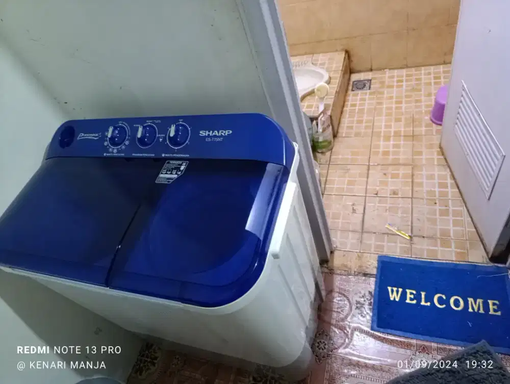 Mesin cuci merk Sharp tangan pertama