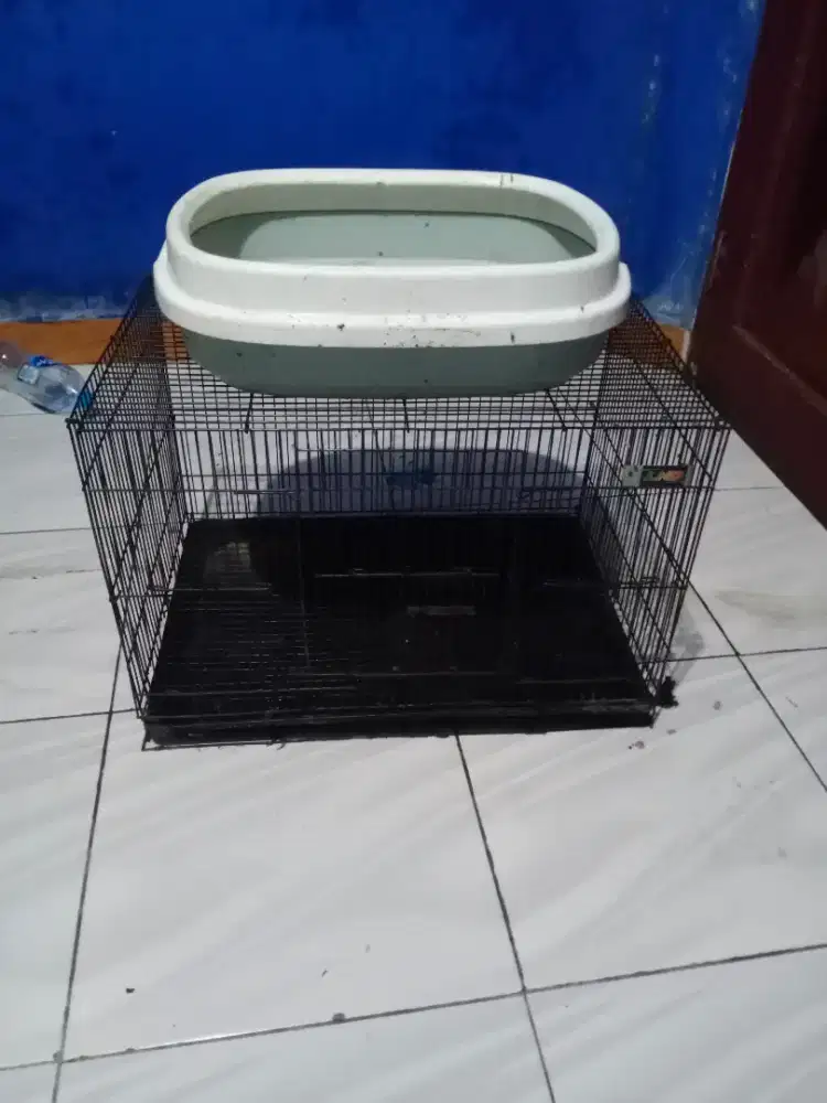Kandang Kucing Besar + Tempat Pup