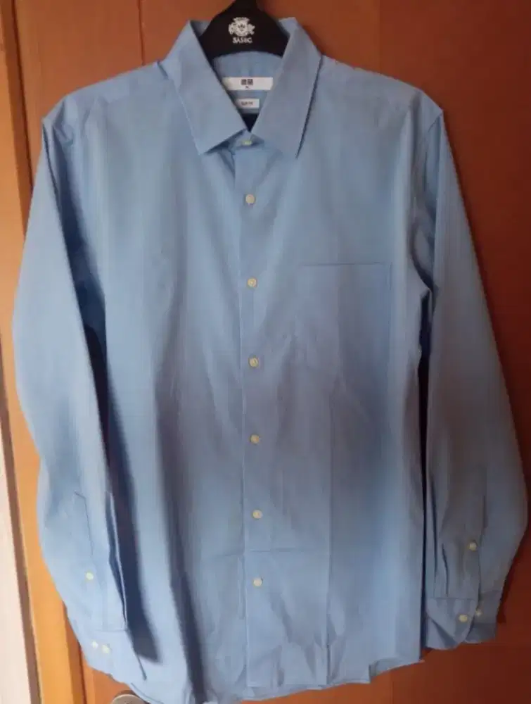 Kemeja Uniqlo Slim Fit Original