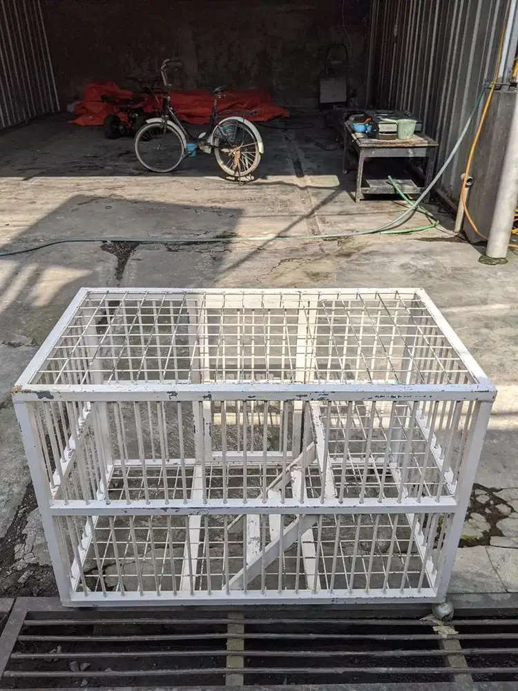 Kandang Besi untuk kucing atau anjing kecil