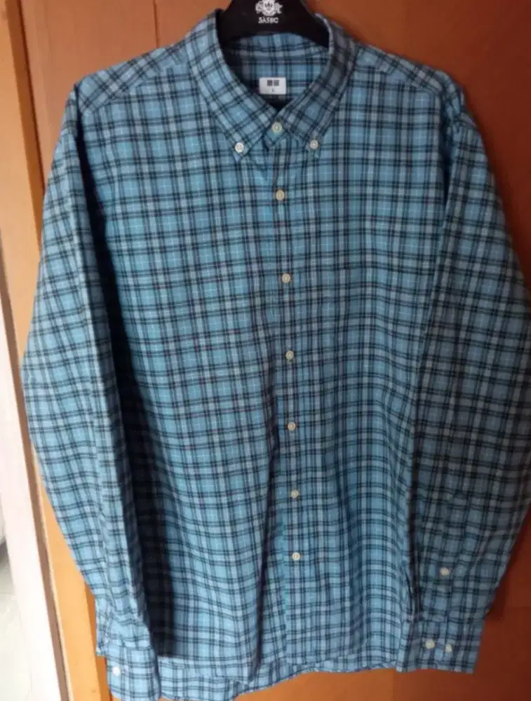 Kemeja Uniqlo Original
