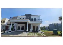 Dijual Rumah Baru Spek Mewah Konsep American Style di BSD Siap Huni