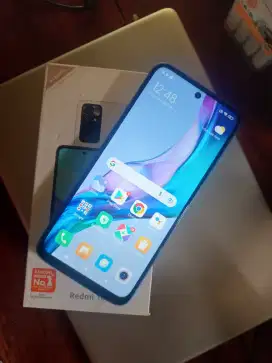 Xiomi Redmi 10 4 64G Normal lengkap lancar