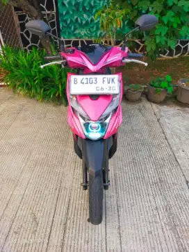 BEAT ECO MAGENTA