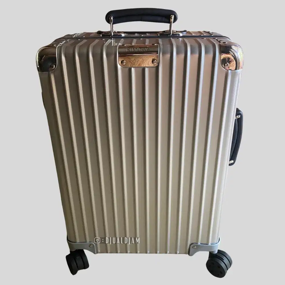 KOPER RIMOWA LUGGAGE CLASSIC CABIN SILVER 36L BRAND NEW