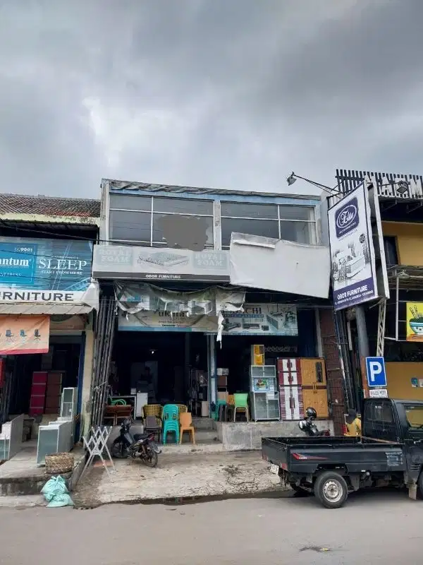 Ruko Bagus Pinggir Jalan Raya Utama Jababeka