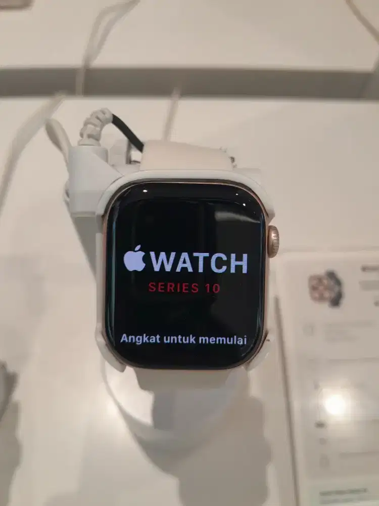 APPLE WATCH SERIES 10 ( 42mm)
