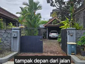 Rumah luas dan asri siap huni depan taman di Arcamanik (aeromodeling)