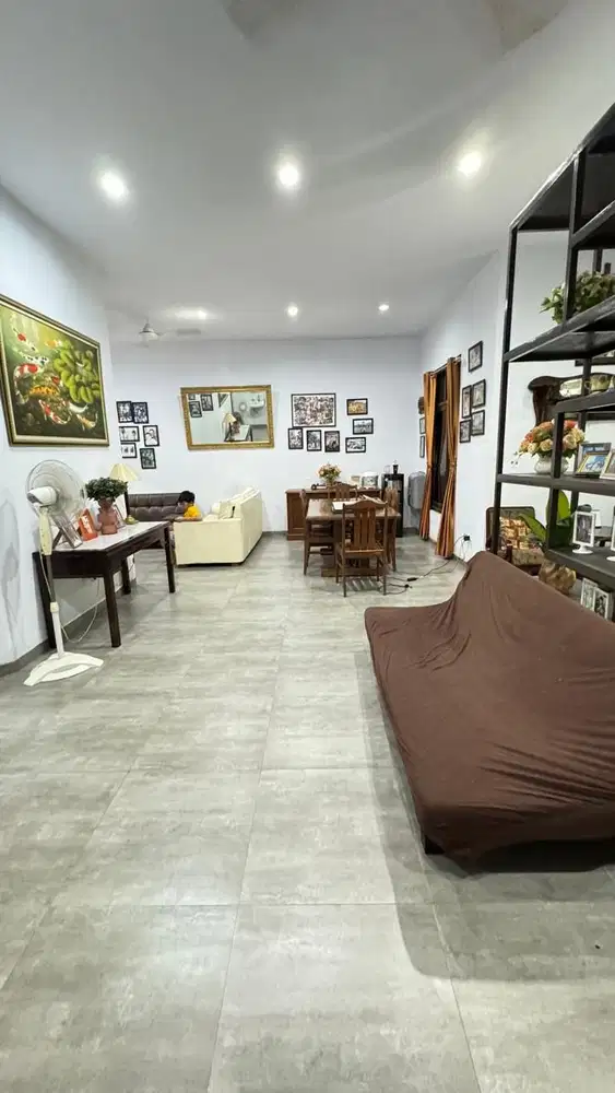 Dijual Rumah Semi Furnish Terdapat Rooftop di Pulo Permatasari Galaxy