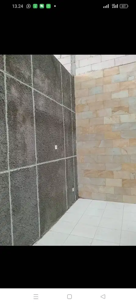Tukang pasang batu alam dan kramik