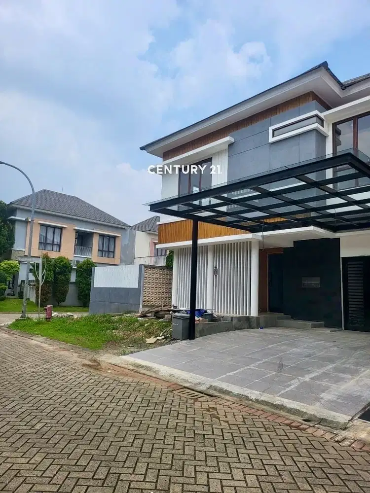 Rumah Hook Discovery Bintaro Jaya ada kolam renang #232534