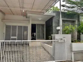 Graha candi golf semi furnished