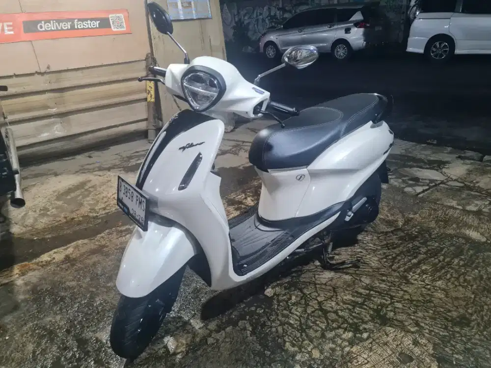Jual cepat Yamaha Grand Filano 2023