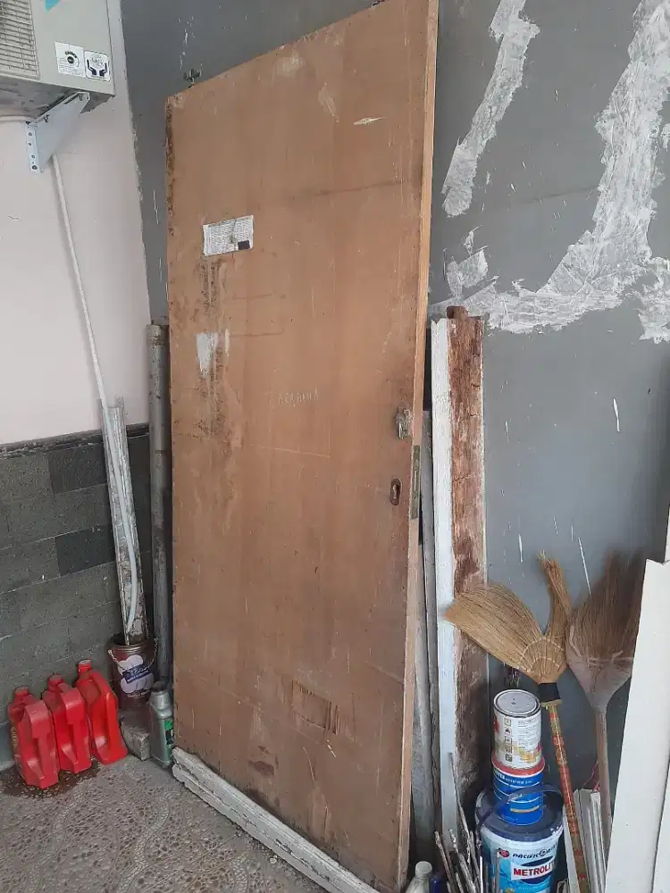 Pintu Geser Bahan Triplek