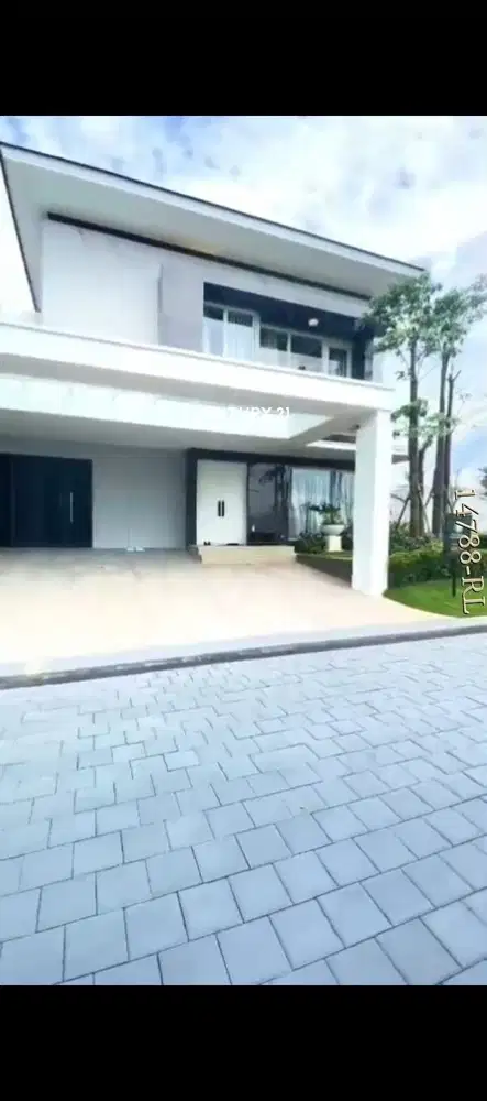 Rumah Mewah Hook Kawasan Premium Gading Serpong