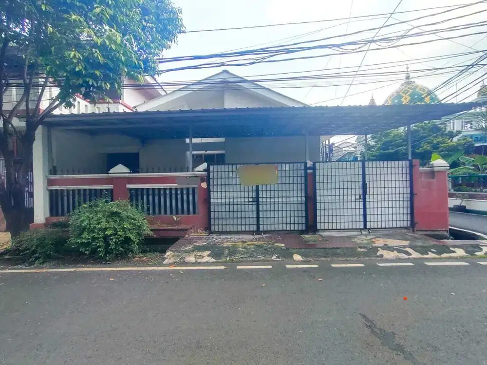 Disewakan Rumah 2KT di komplek Abadi Duren Sawit Jakarta Timur.