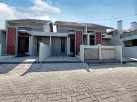 Rumah baru sinar waluyo  semarang