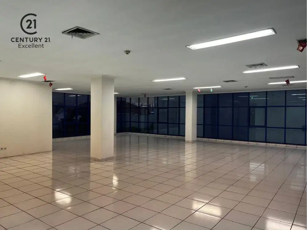 Disewakan Unit Office Space di Wisma Kemang, Jakarta Selatan