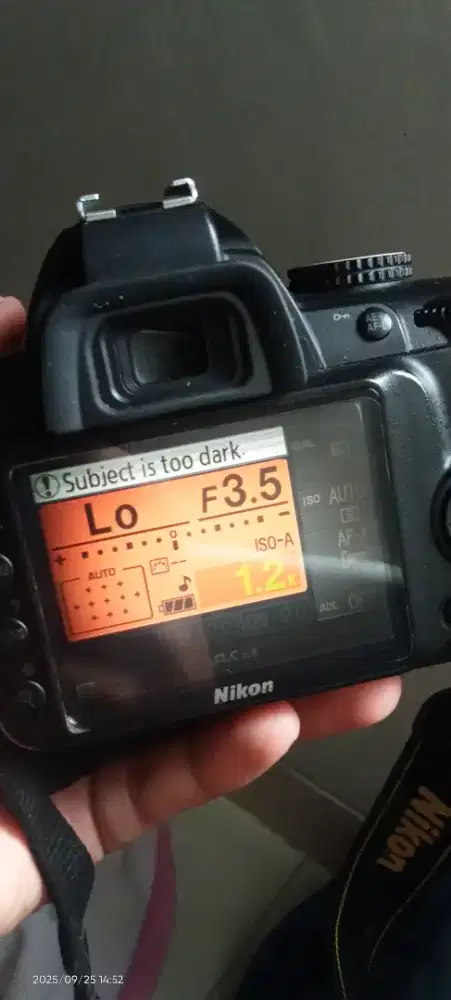 Jual murah Nikon d3000