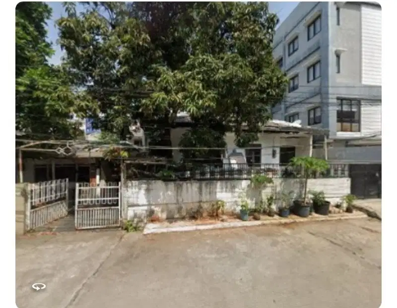 RUMAH HARUS DI RENOVASI LOKASI DI PLUIT PERMAI STRATEGIS