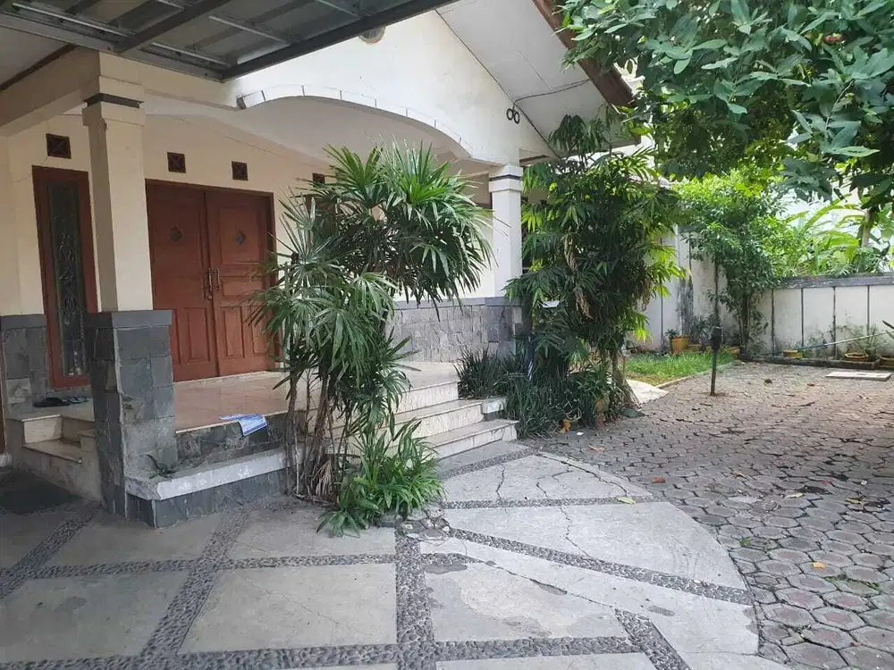 Dijual Rumah Siap Huni di Komplek Abadi, Duren Sawit, Jakarta Timur