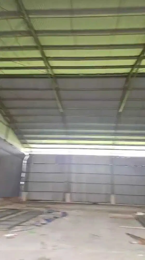 Disewakan Lokasi Strategis Gudang Ex Pabrik Area Daan Mogot Raya